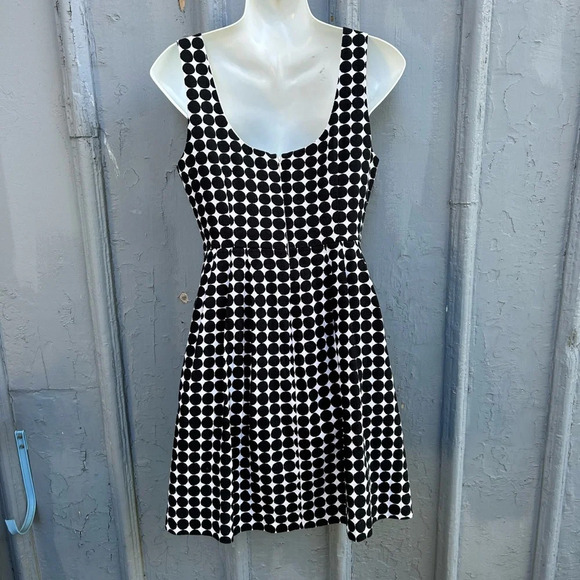 Marimekko x Banana Republic dots dress, size 6P - Picture 6 of 13